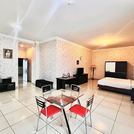 מדאן Ohulu Guesthouse מראה חיצוני תמונה